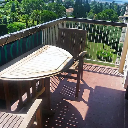 Les Pins Daire Le Cannet
